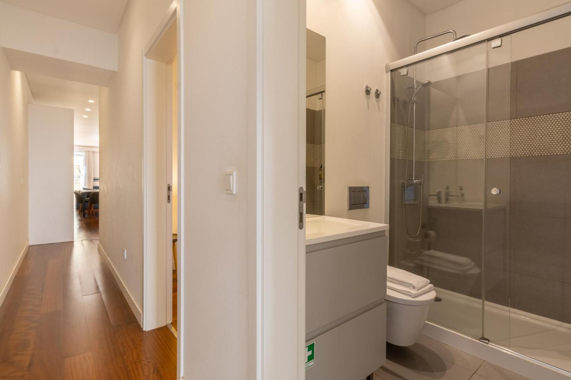 Appartement Modern 3Br, Terrace, Ac/Heating & Self Check-In à Lisboa Extérieur photo