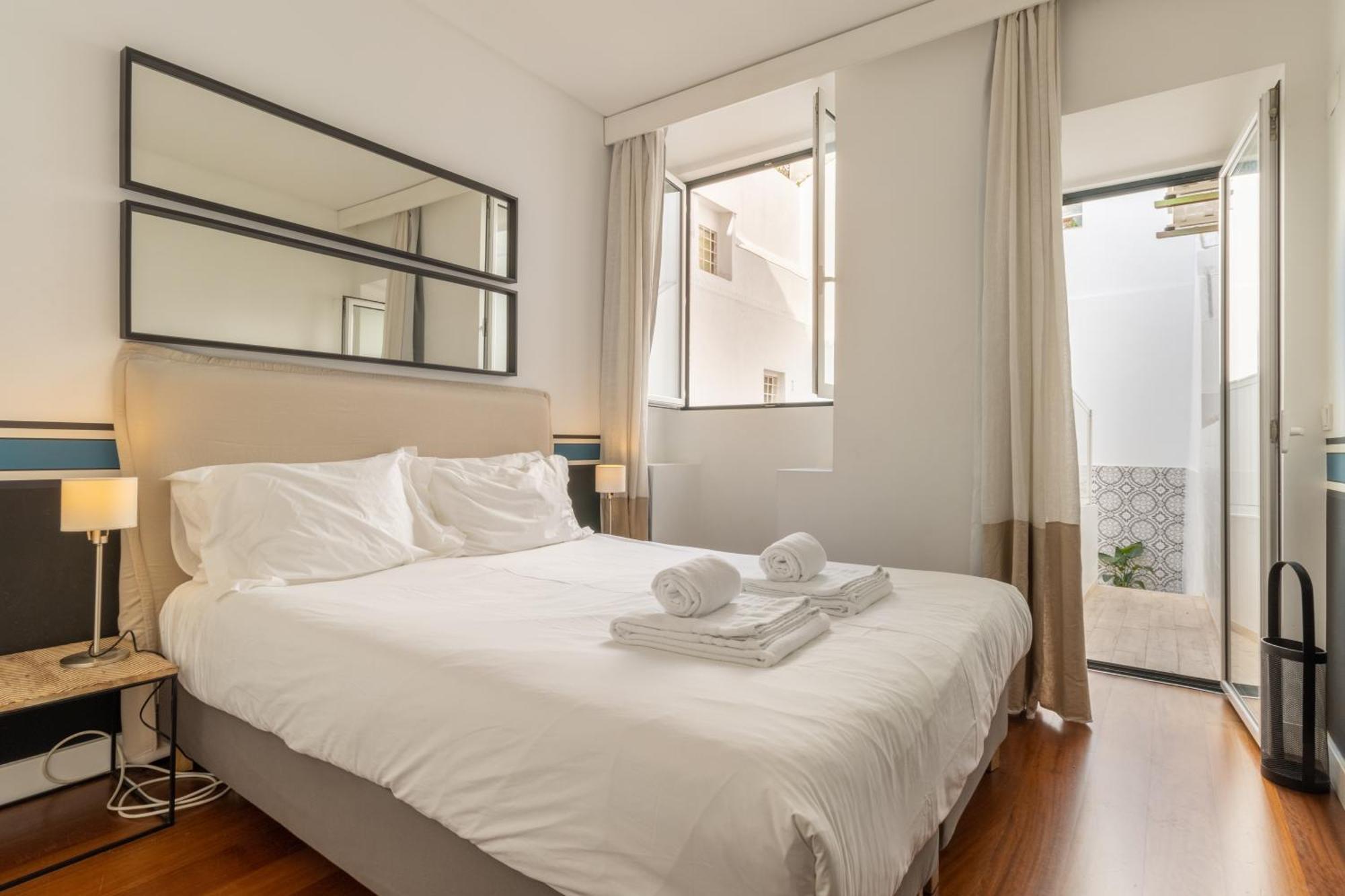 Appartement Modern 3Br, Terrace, Ac/Heating & Self Check-In à Lisboa Extérieur photo